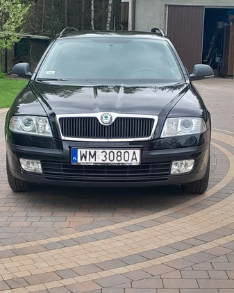 Skoda Octavia cena 17900 przebieg: 259000, rok produkcji 2011 z Moryń małe 56